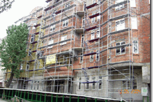 м. Київ, будівництво будинку по вул. Дмитрівська, 54 - травень 2004 р.